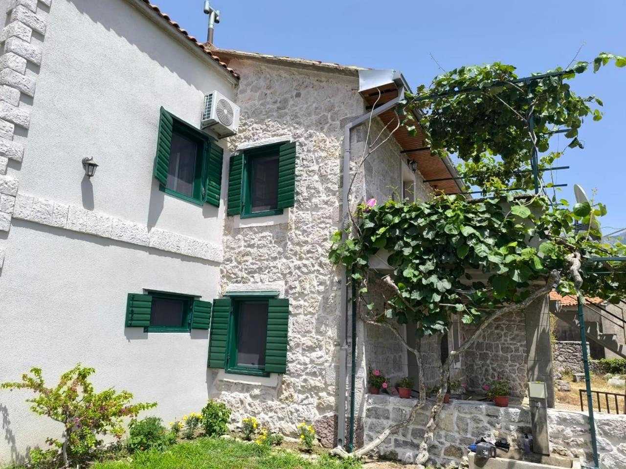 Villa Rustic Stone House à Bar Extérieur photo