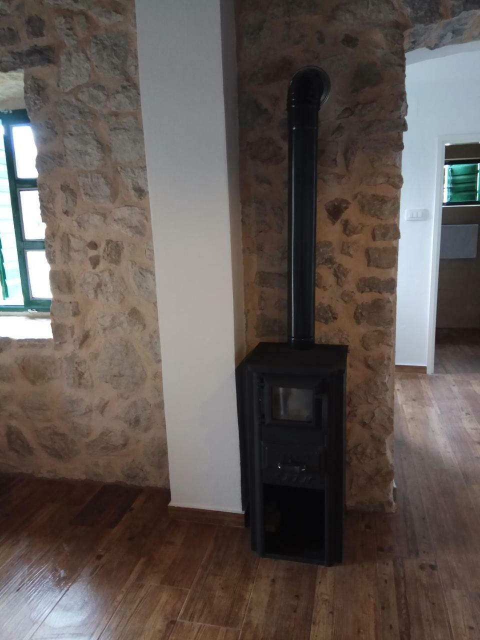 Villa Rustic Stone House à Bar Extérieur photo